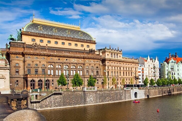 Национальный театр, Прага